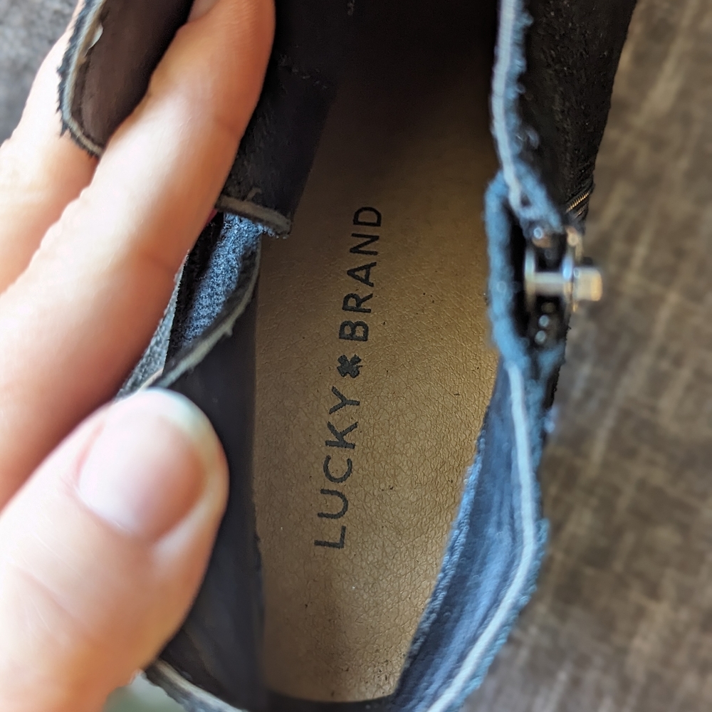 LUCKY BRAND Black Leather Suede Parnesa Ankle Bootie Wood Chunky Heel - Picture 4 of 5
